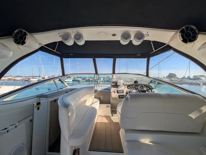 Slide: The Image of 2002 Cruisers Yachts 3672 40 - 7836289