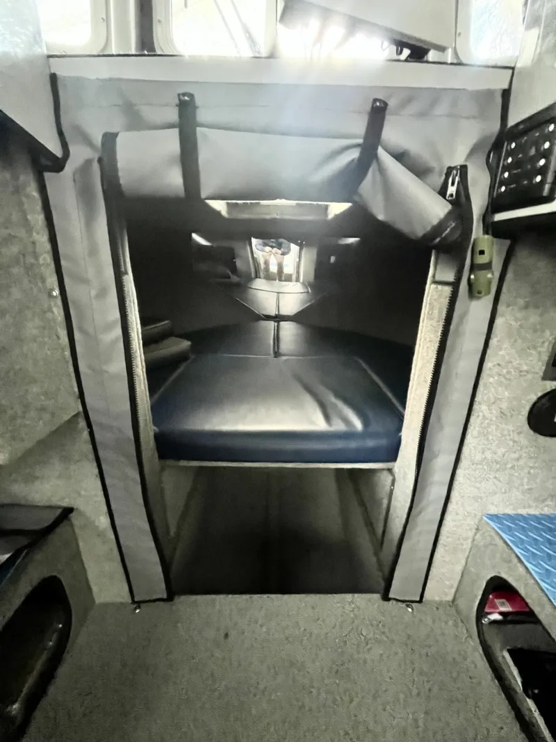 Slide: The Image of 2017 ThunderJet Pilot 26 26 - 7836370