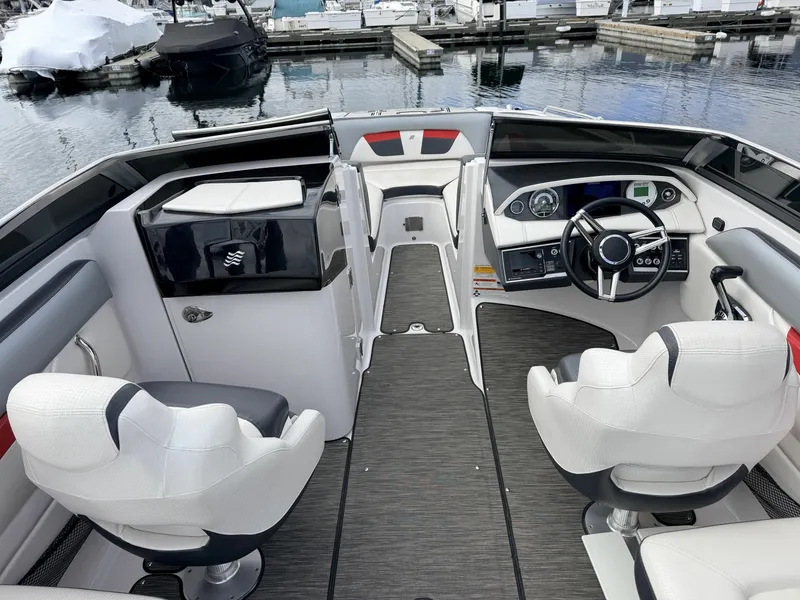 Slide: The Image of 2023 Four Winns HD240 RS Surf 24 - 7836385