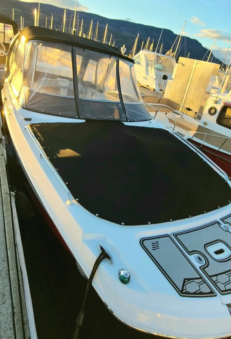 Slide: The Image of 2023 Four Winns HD240 RS Surf 24 - 7836420