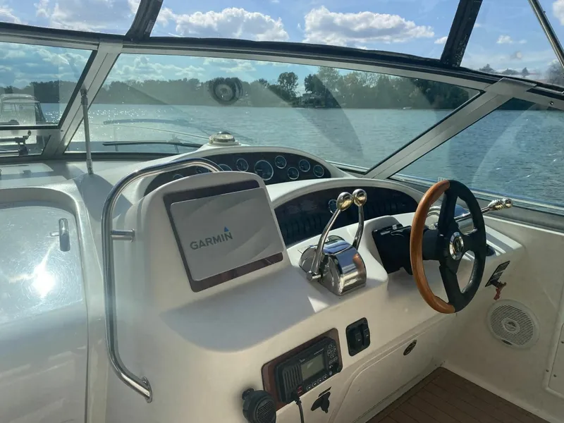 Slide: The Image of 2003 Sea Ray Sundancer 340 34 - 7836462