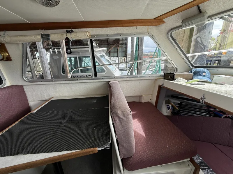 Slide: The Image of 2000 Skagit Orca 27 XLC 27 - 7836526
