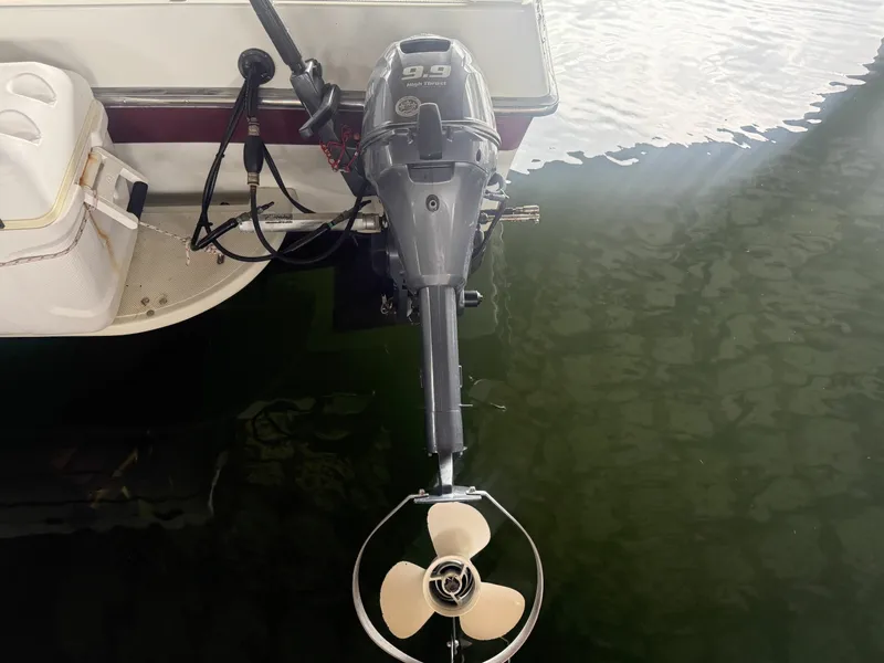 Slide: The Image of 2000 Skagit Orca 27 XLC 27 - 7836544
