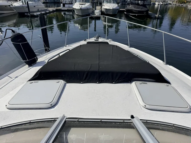 Slide: The Image of 2000 Larson Cabrio 330 33 - 7836572