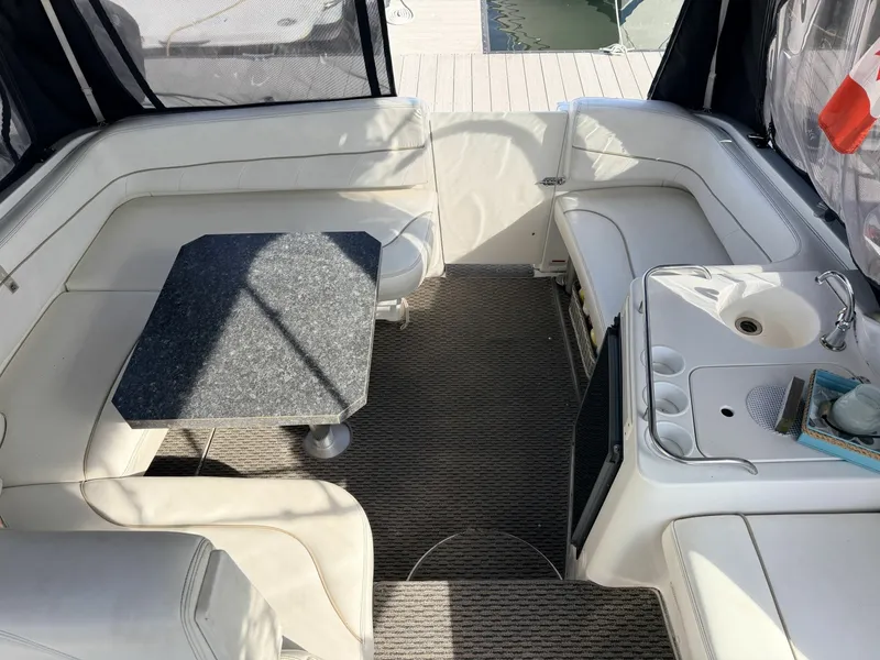 Slide: The Image of 2000 Larson Cabrio 330 33 - 7836566