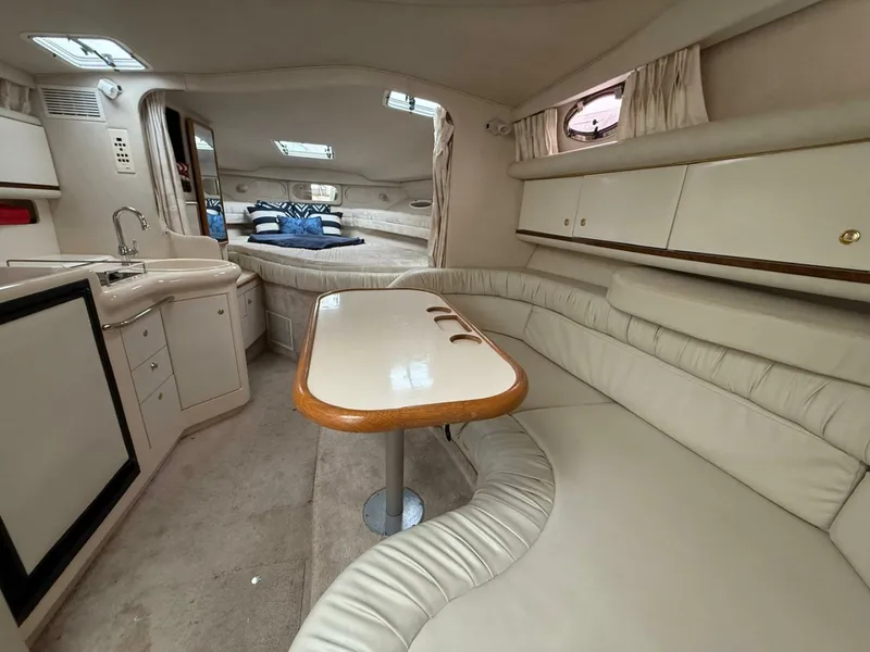 Slide: The Image of 1997 Sea Ray 330 Sundancer 33 - 7836852