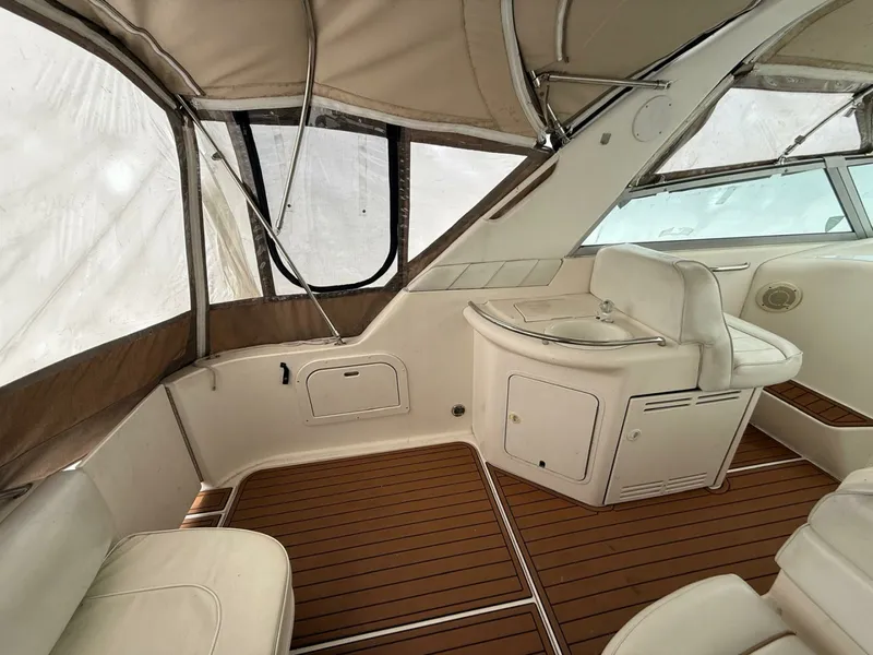 Slide: The Image of 1997 Sea Ray 330 Sundancer 33 - 7836824