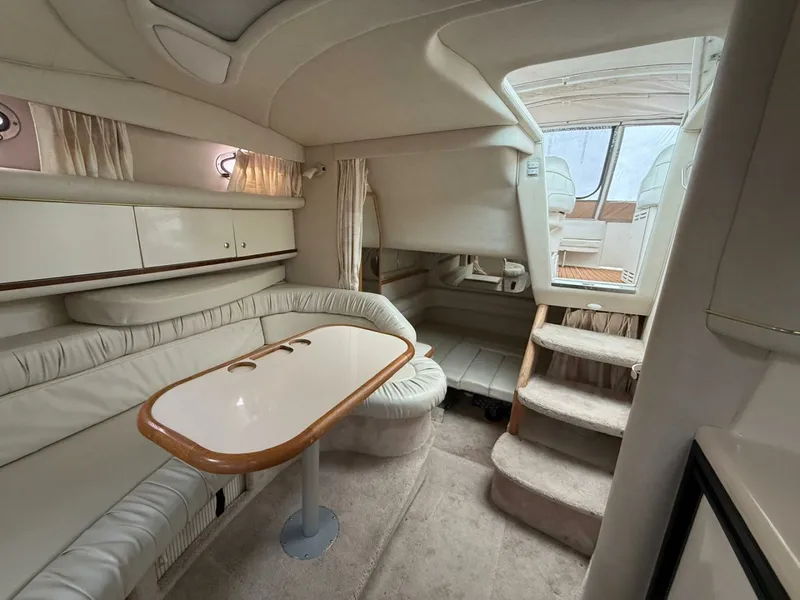 Slide: The Image of 1997 Sea Ray 330 Sundancer 33 - 7836870
