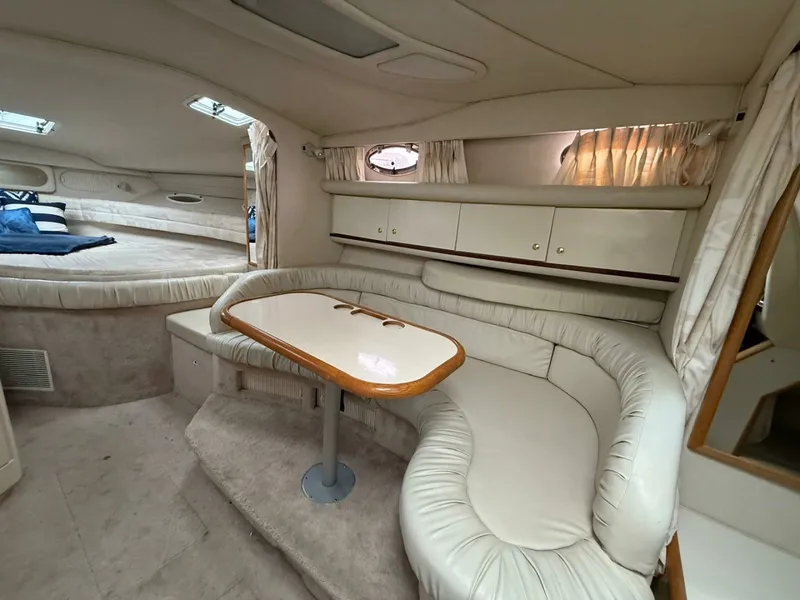 Slide: The Image of 1997 Sea Ray 330 Sundancer 33 - 7836851
