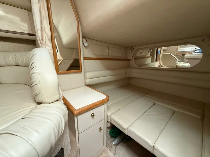 Slide: The Image of 1997 Sea Ray 330 Sundancer 33 - 7836880