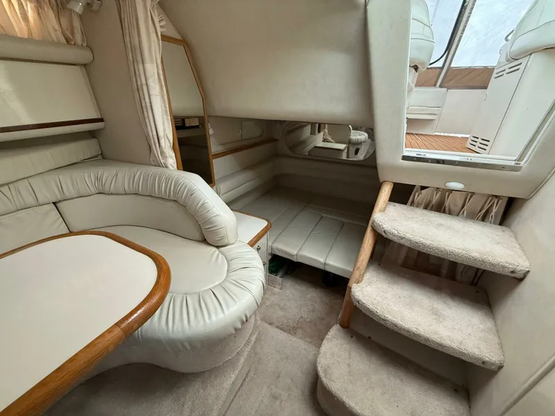 Slide: The Image of 1997 Sea Ray 330 Sundancer 33 - 7836876