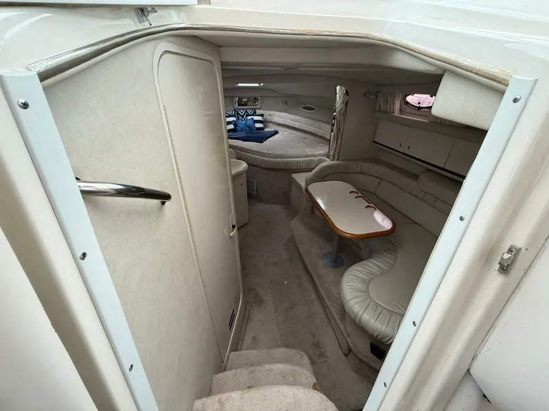 Slide: The Image of 1997 Sea Ray 330 Sundancer 33 - 7836848