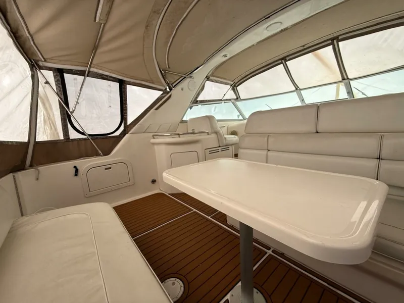 Slide: The Image of 1997 Sea Ray 330 Sundancer 33 - 7836822