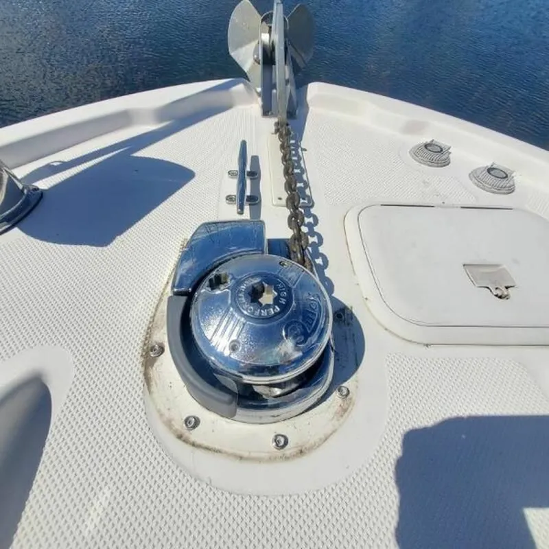 Slide: The Image of 2008 Bayliner 320 Express Cruiser 32 - 7836919