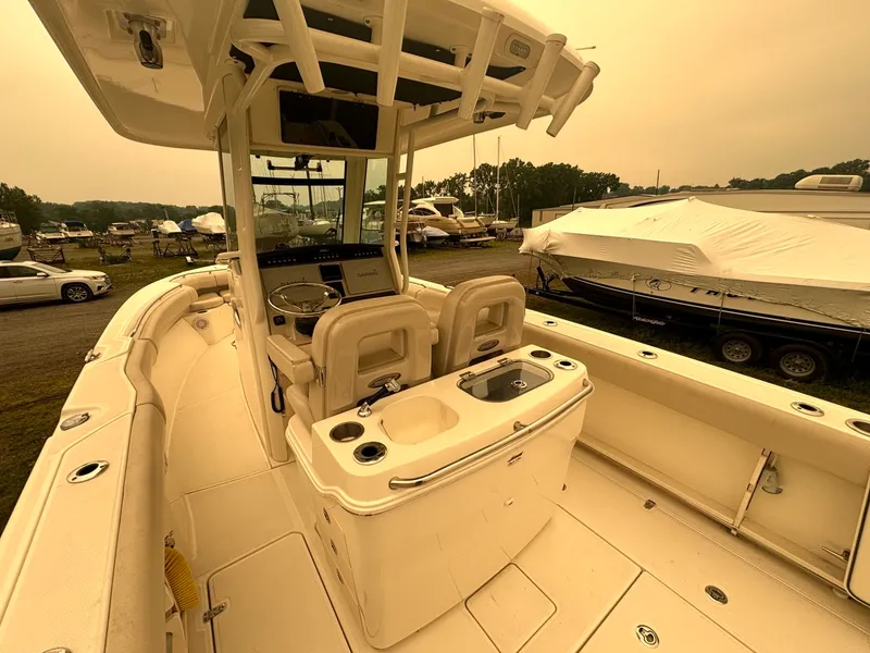 Slide: The Image of 2018 Boston Whaler 280 Outrage - 7837494