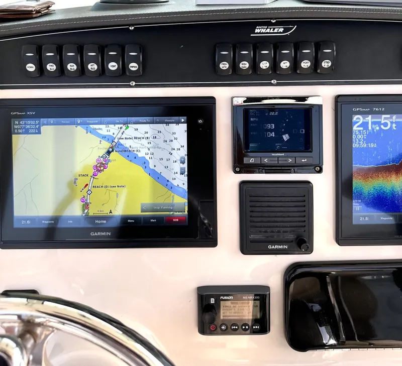 Slide: The Image of 2018 Boston Whaler 280 Outrage - 7837460