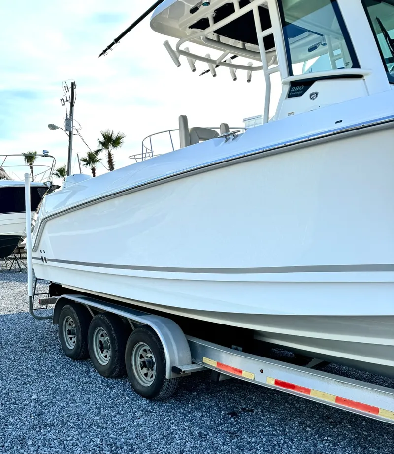Slide: The Image of 2018 Boston Whaler 280 Outrage - 7837436
