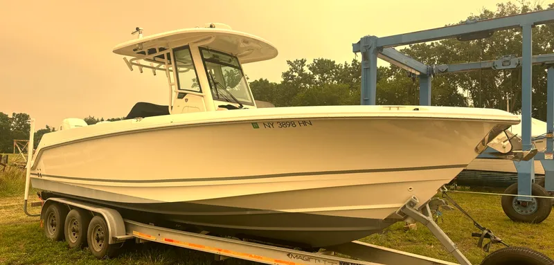 Slide: The Image of 2018 Boston Whaler 280 Outrage - 7837508