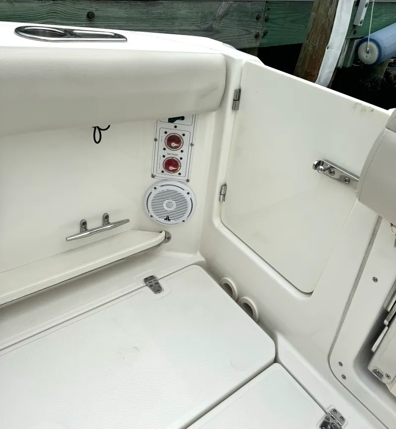 Slide: The Image of 2018 Boston Whaler 280 Outrage - 7837466