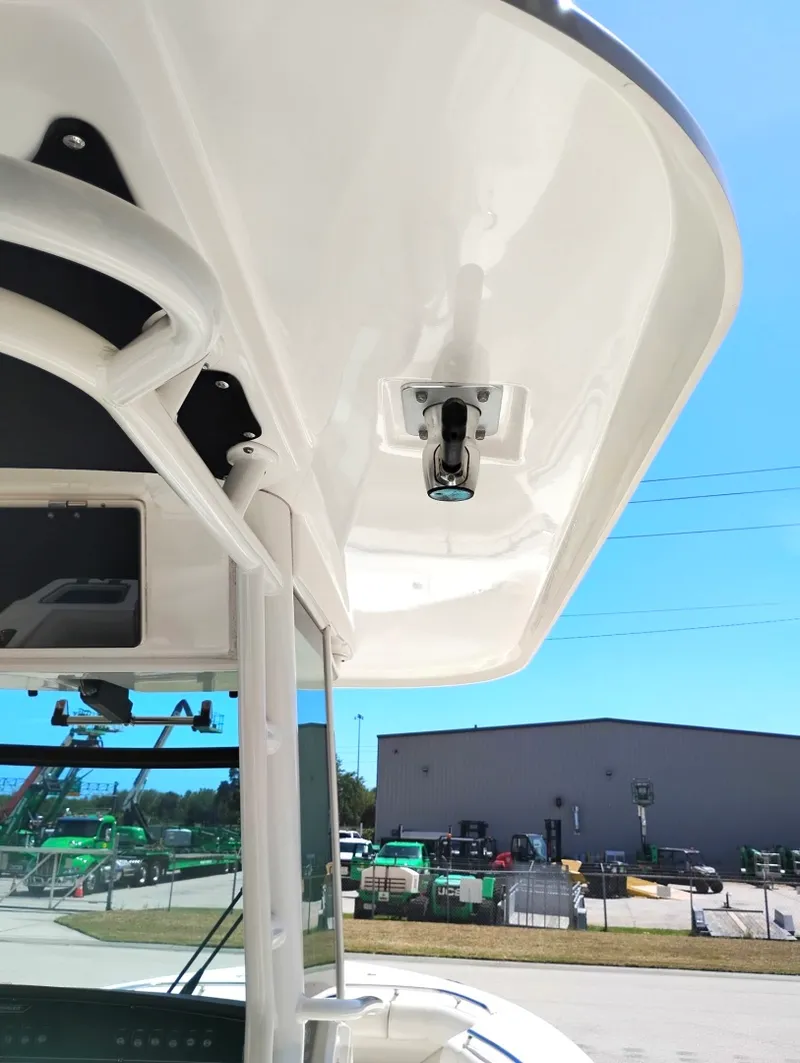 Slide: The Image of 2018 Boston Whaler 280 Outrage - 7837443