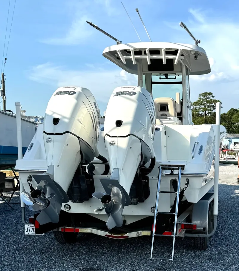 Slide: The Image of 2018 Boston Whaler 280 Outrage - 7837435
