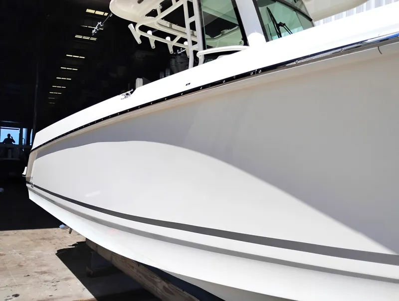 Slide: The Image of 2018 Boston Whaler 280 Outrage - 7837438