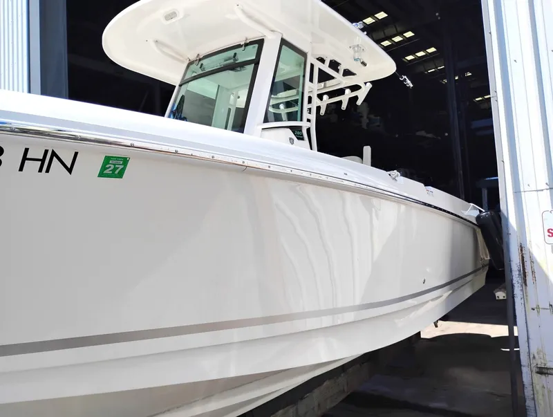Slide: The Image of 2018 Boston Whaler 280 Outrage - 7837440