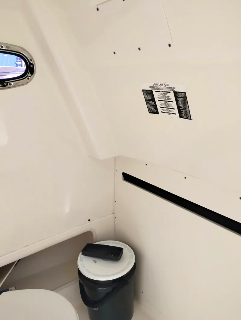 Slide: The Image of 2018 Boston Whaler 280 Outrage - 7837458