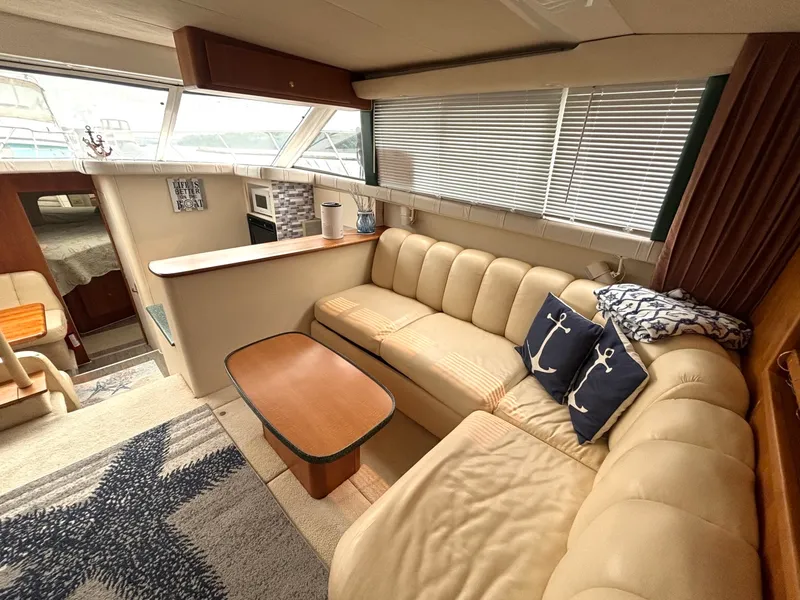 Slide: The Image of 2000 Silverton 422 Motor Yacht - 7837560