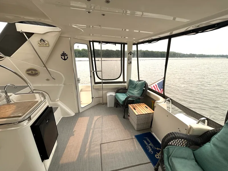 Slide: The Image of 2000 Silverton 422 Motor Yacht - 7837546