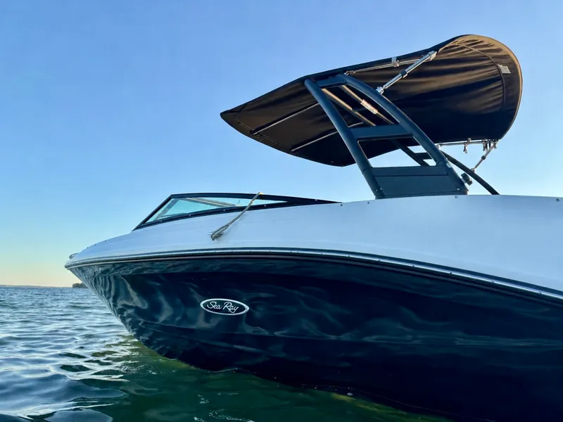 Slide: The Image of 2025 Sea Ray SPX 230 OB - 7837624