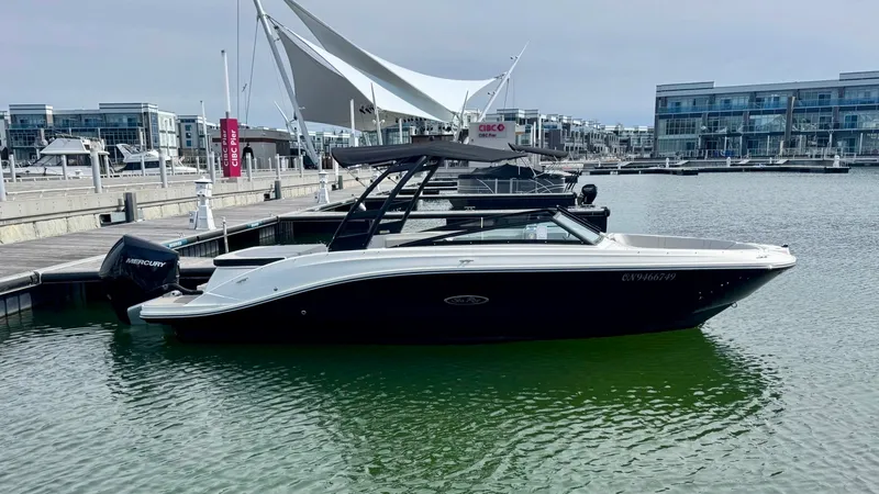 The Image of 2025 Sea Ray SPX 230 OB - 7837623