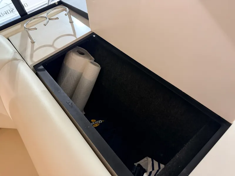 Slide: The Image of 2019 Regal 42 Grande Coupe - 7837976