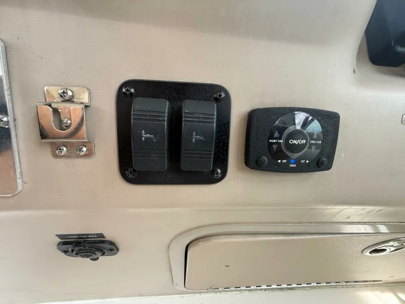 Slide: The Image of 2002 Sea Ray 340 Sundancer - 7838308