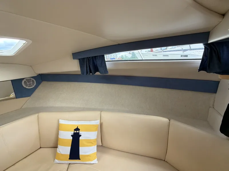Slide: The Image of 2007 Bayliner 245 - 7838570