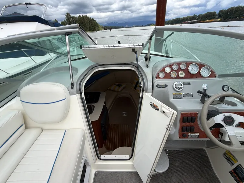 Slide: The Image of 2007 Bayliner 245 - 7838557