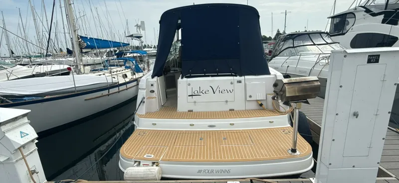 Slide: The Image of 2005 Four Winns 378 Vista - 7838663