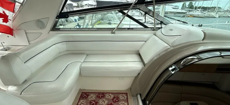 Slide: The Image of 1998 Bayliner 4085 Avanti - 7838810