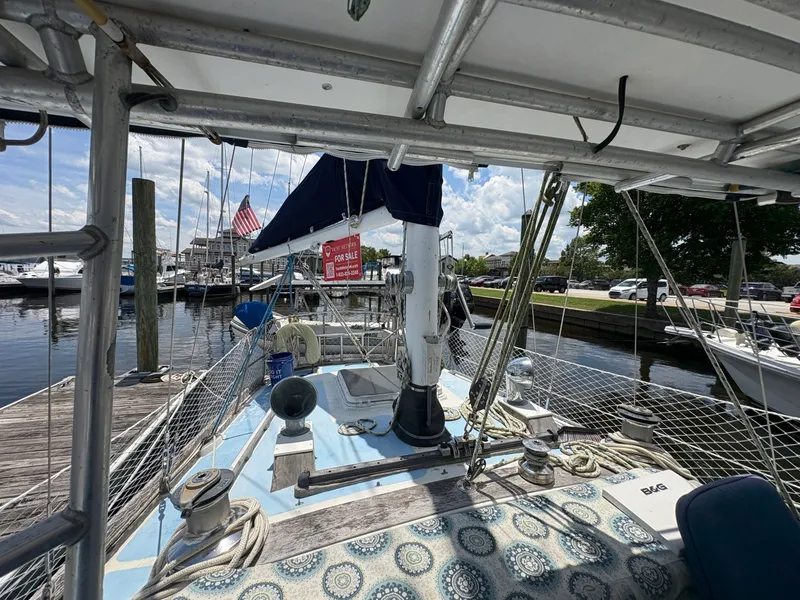 Slide: The Image of 1980 Gulfstar 50 CC Ketch - 7839163