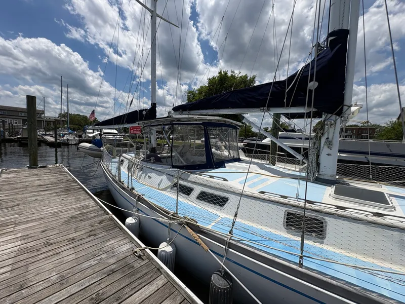 Slide: The Image of 1980 Gulfstar 50 CC Ketch - 7839160