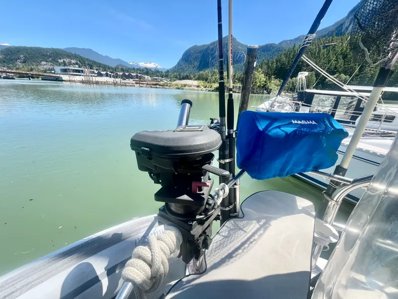 Slide: The Image of 2005 Hunter  41 Aft Cabin - 7839237