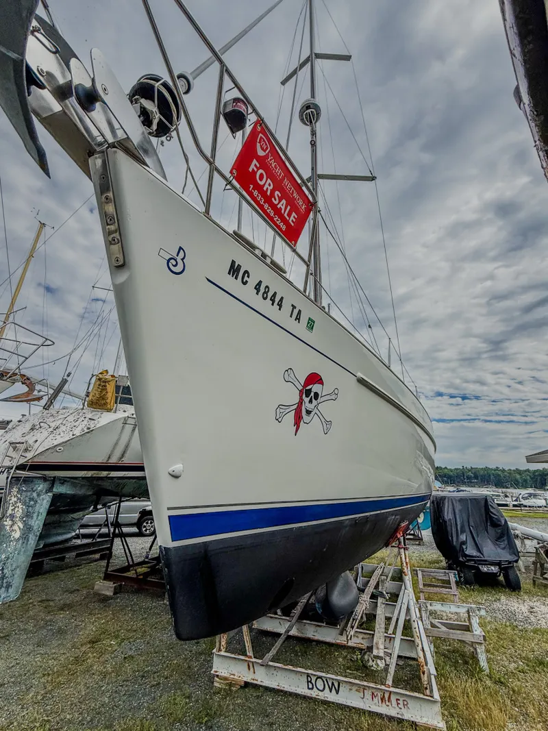 Slide: The Image of 2005 Beneteau Oceanis Clipper 423 - 7839339