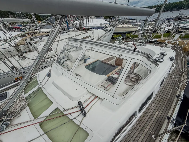 Slide: The Image of 2005 Beneteau Oceanis Clipper 423 - 7839348