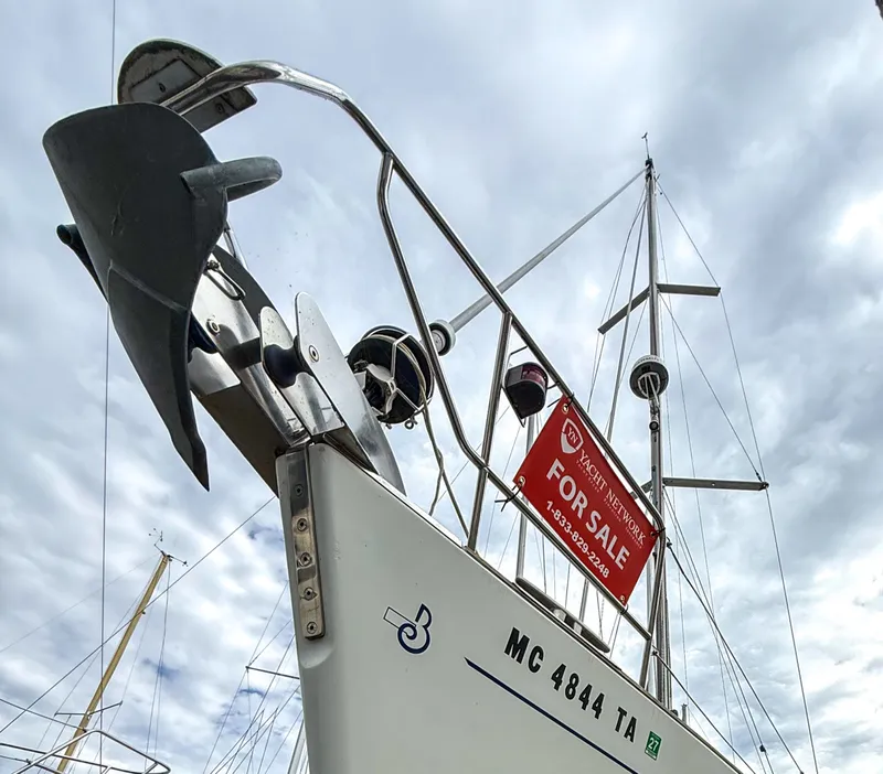 Slide: The Image of 2005 Beneteau Oceanis Clipper 423 - 7839340