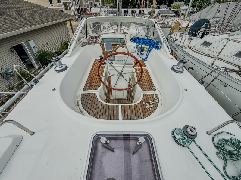 Slide: The Image of 2005 Beneteau Oceanis Clipper 423 - 7839344