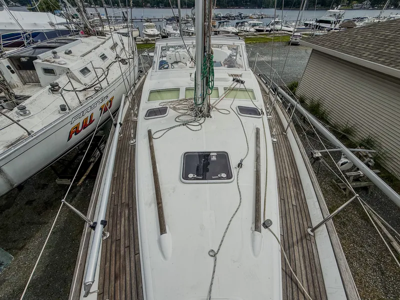 Slide: The Image of 2005 Beneteau Oceanis Clipper 423 - 7839350