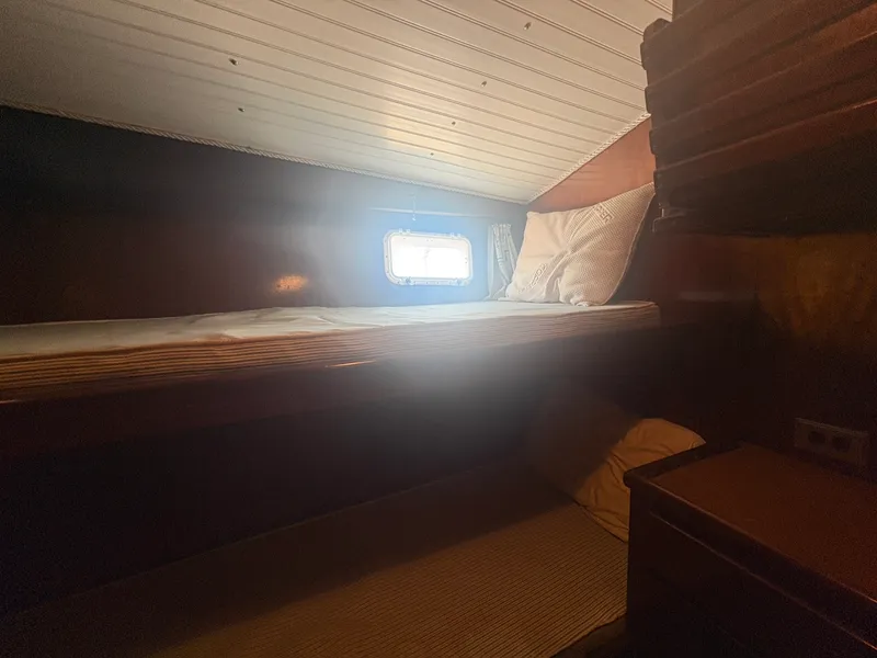 Slide: The Image of 1973 Hatteras 53 Convertable - 7839441