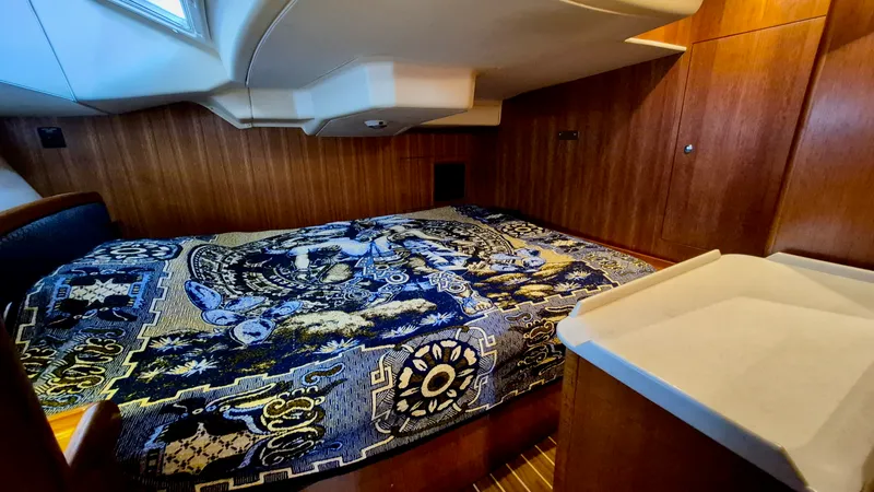 Slide: The Image of 2006 Hunter 410 Deck Salon - 7839629