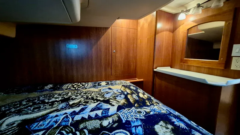 Slide: The Image of 2006 Hunter 410 Deck Salon - 7839630