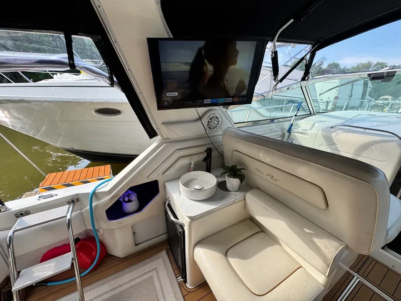 Slide: The Image of 1998 Sea Ray 400 Express - 7839664